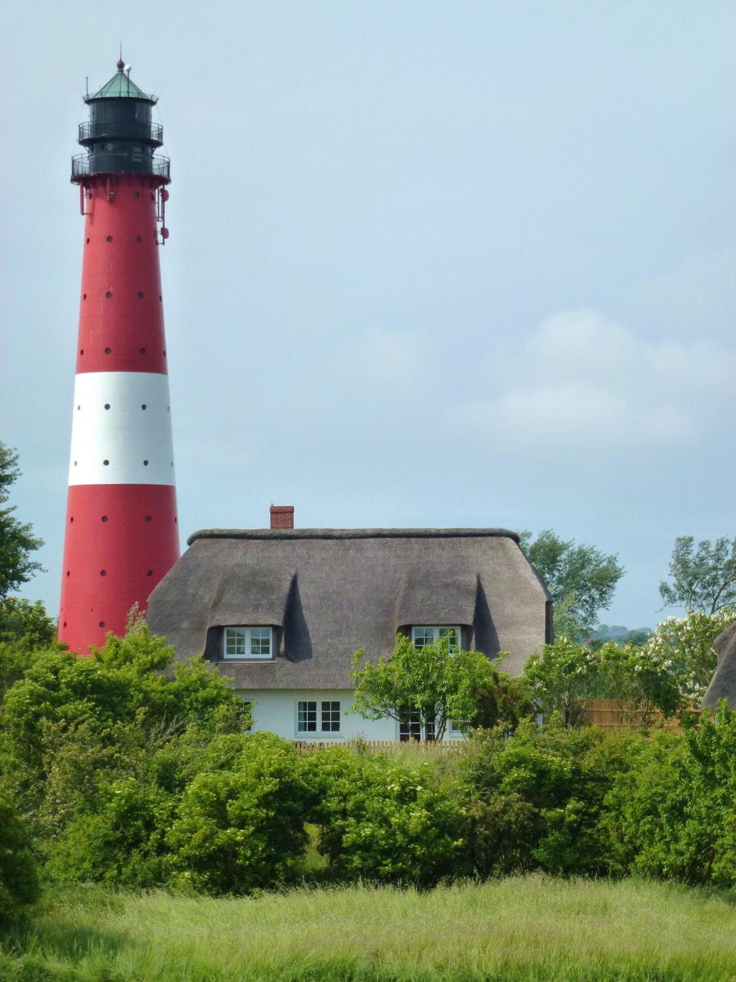 Haus Am Leuchtturm Apartment Pellworm Bagian luar foto